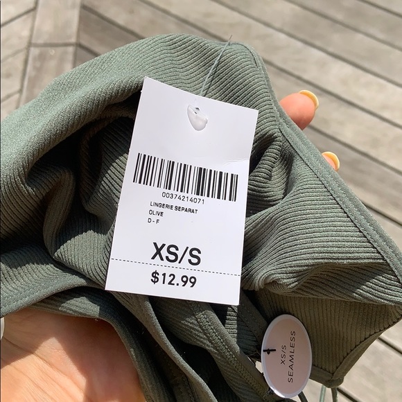 Army Green Seamless Bodysuit - Picture 3 of 3